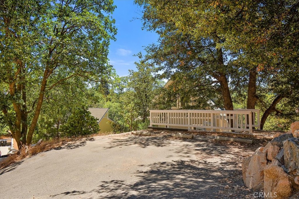 Arrowhead Woods (AWHW) - Residential Lease