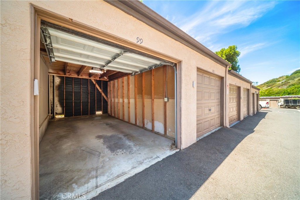 Vista Pacifica (VP) - Residential Lease