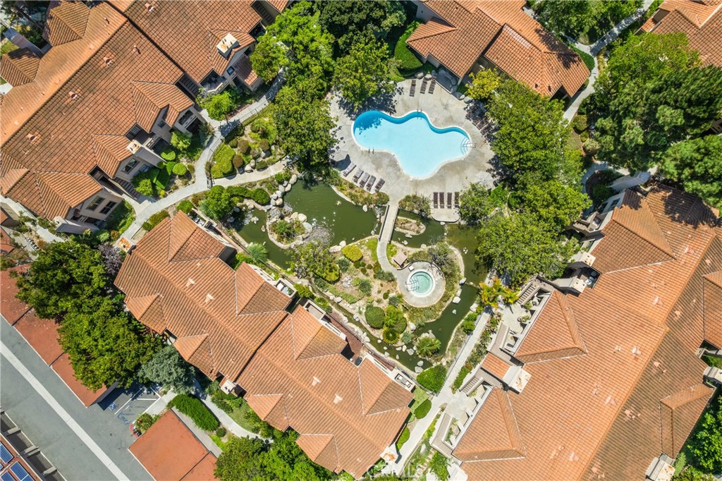 Vista Pacifica (VP) - Residential Lease