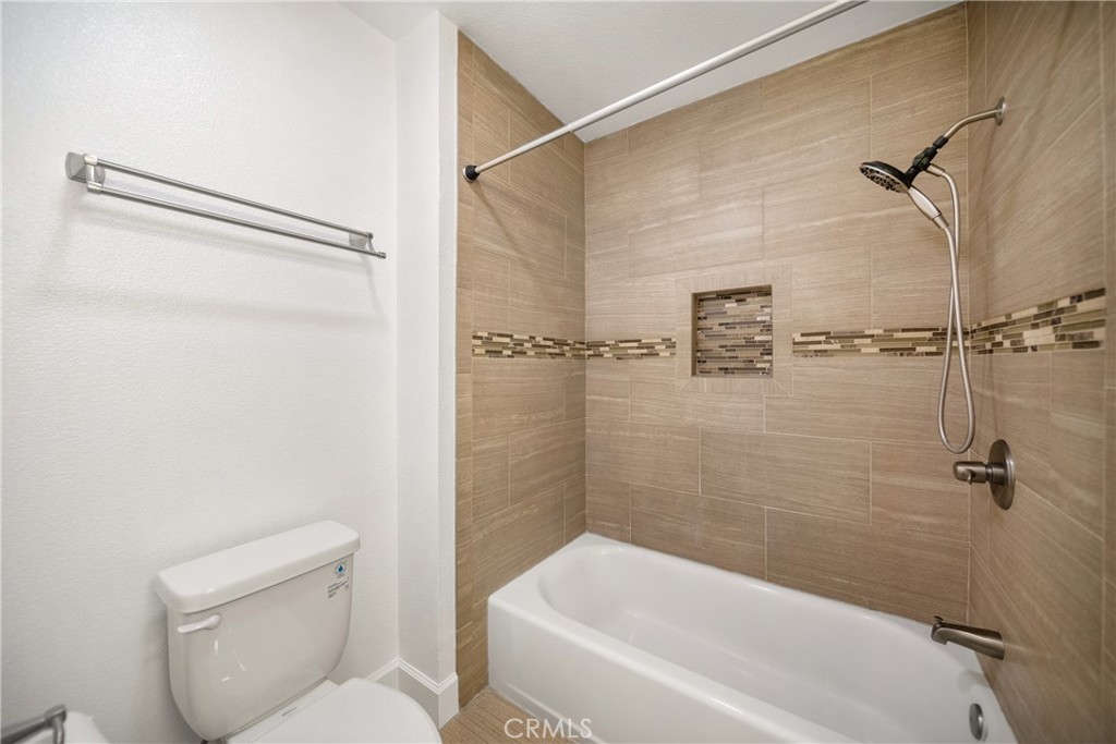 Vista Pacifica (VP) - Residential Lease