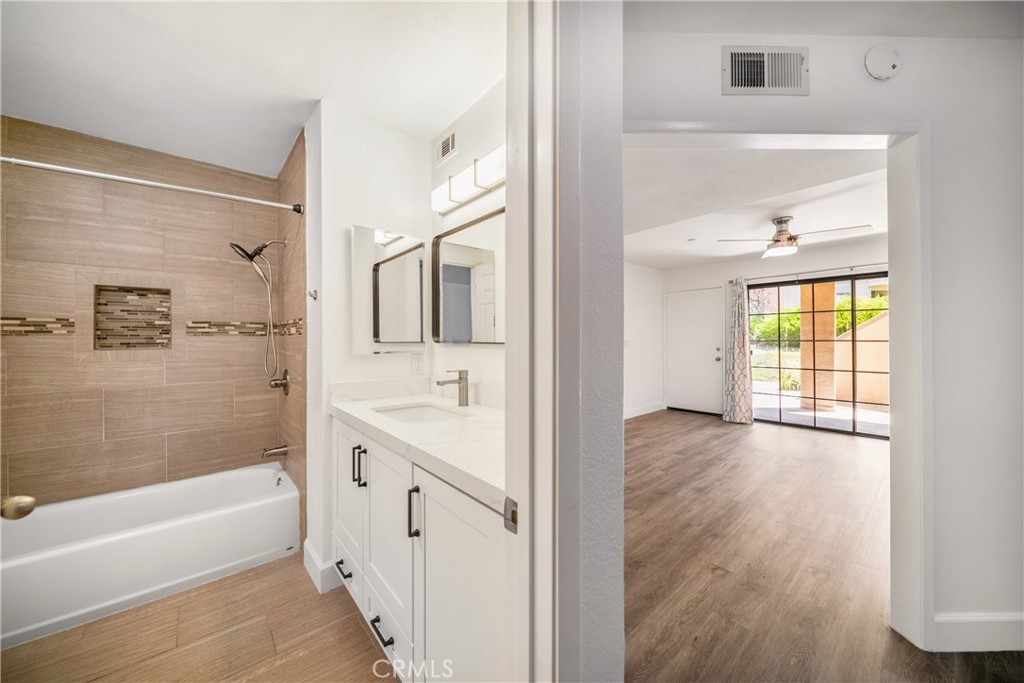 Vista Pacifica (VP) - Residential Lease