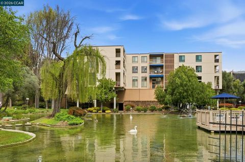 Photo of 410 410 N Civic Dr. Dr #303, Walnut Creek, CA 94596 (MLS # 41126485)