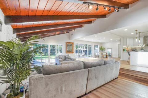 Tiny photo for 22612 Kittridge Street, West Hills, CA 91307 (MLS # SR25172725)