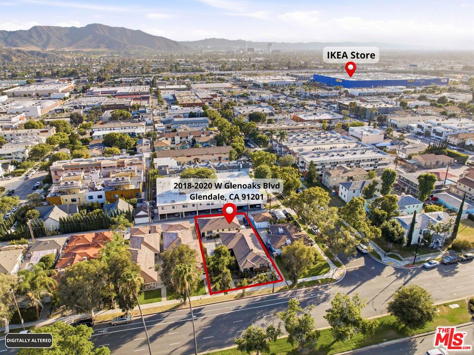 2018 W Glenoaks Boulevard