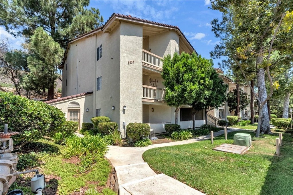 5837 Oak Bend 311