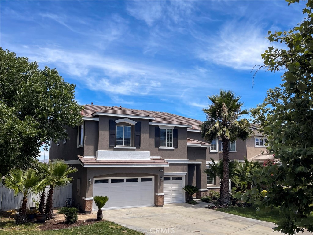 104 Lenore Court