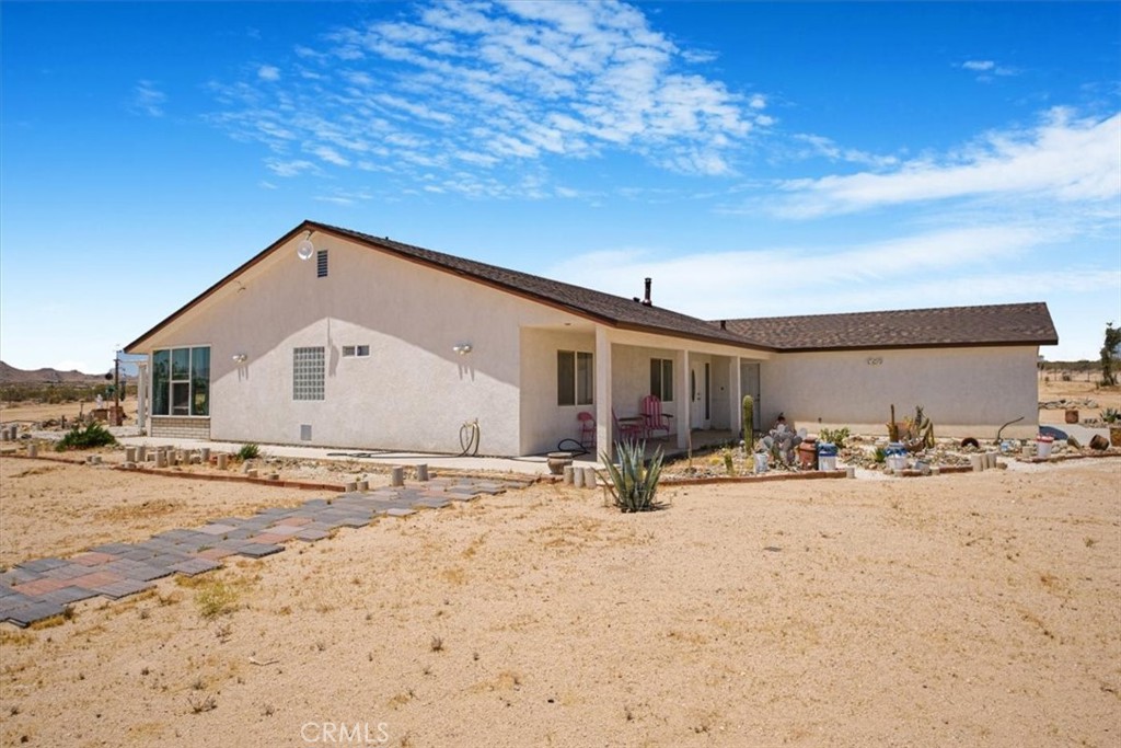 61975 La Brisa Drive