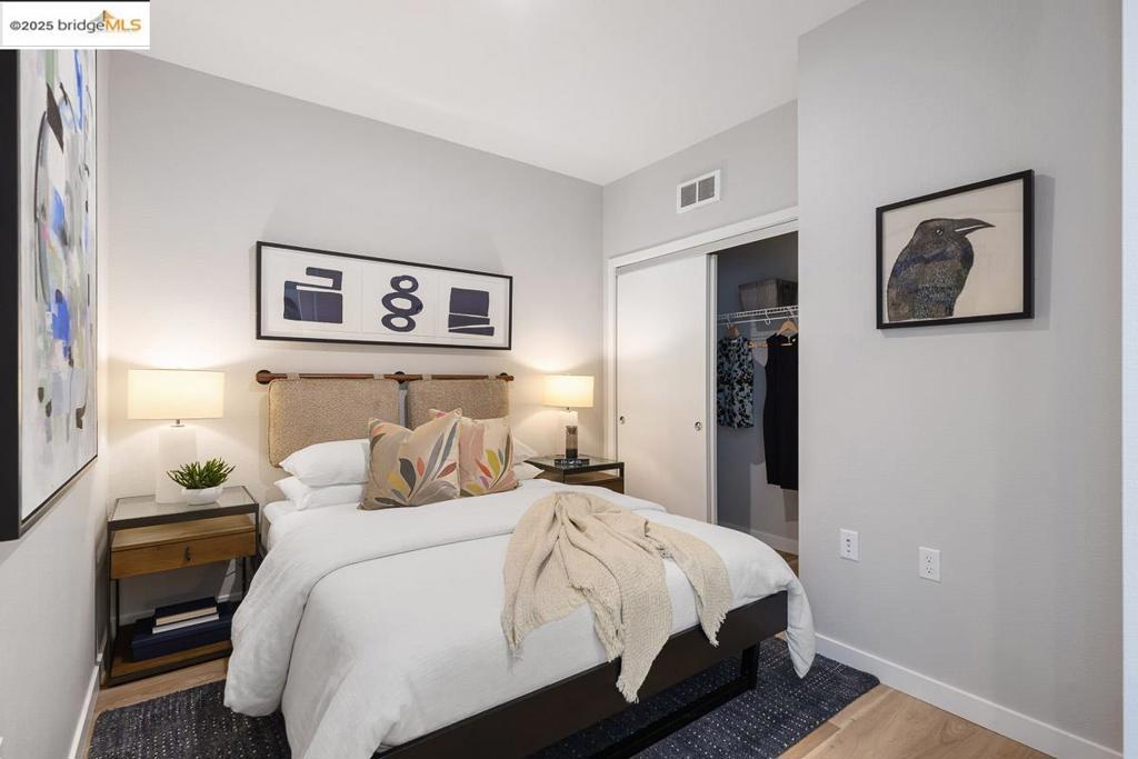 WEST OAKLAND - Residential