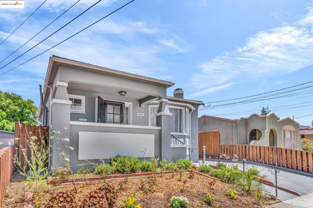 Properties 2 2442 Havenscourt Blvd