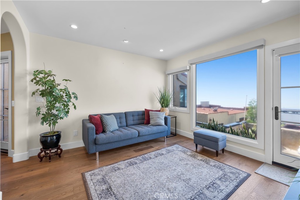 2405 Crest Drive