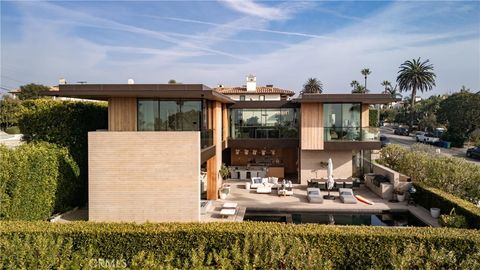 100 N Dianthus Manhattan Beach CA 90266