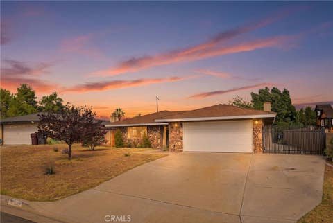 Photo of 27195 Aurora DR, Hemet, CA 92544 (MLS # SW26140047)