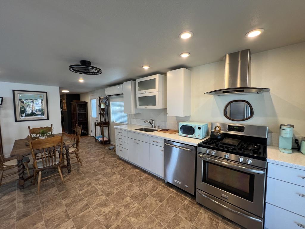 Royal Palms - Manufactured In Park