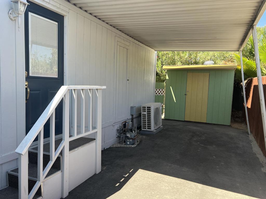 Royal Palms - Manufactured In Park