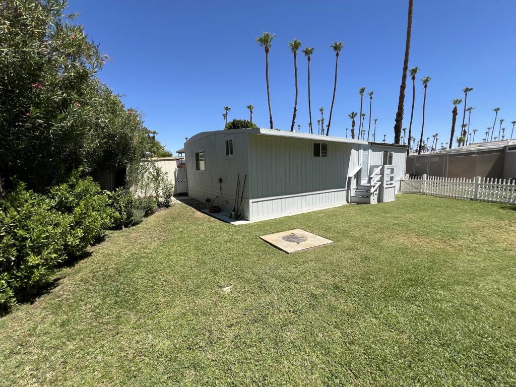 Royal Palms - Manufactured In Park