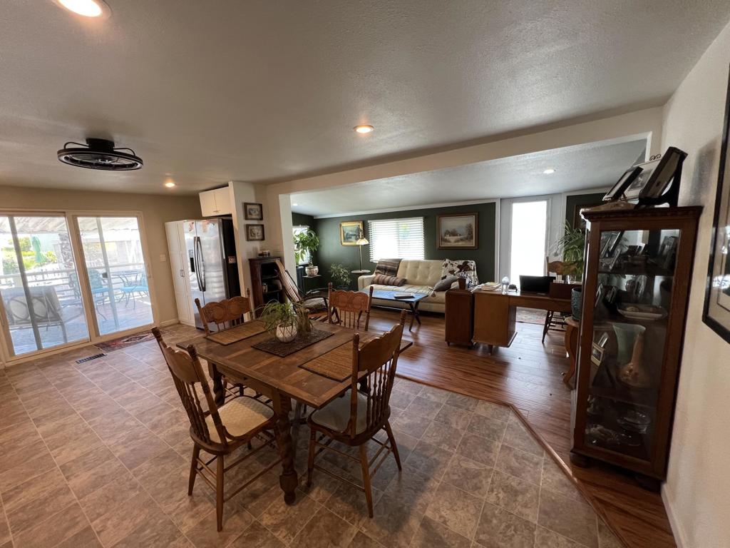 Royal Palms - Manufactured In Park