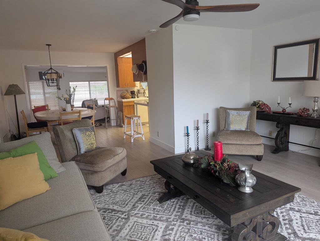 1181 W Mayberry W