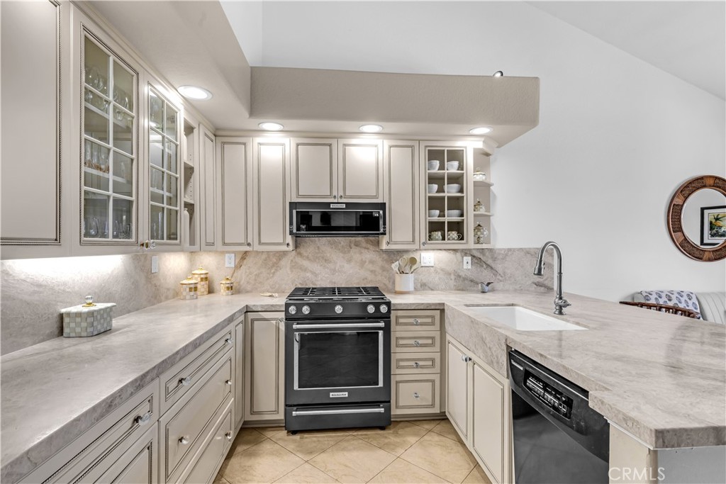 27413 Via Capri, San Juan Capistrano CA 92675 - Photo 12