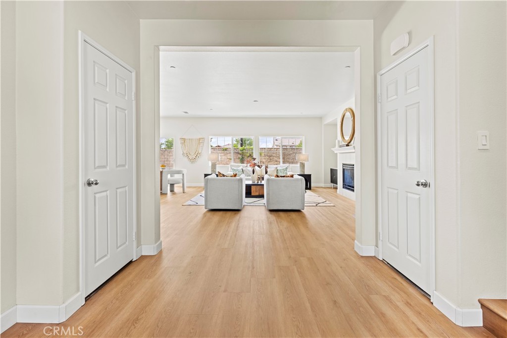 6895 Riverglen Court