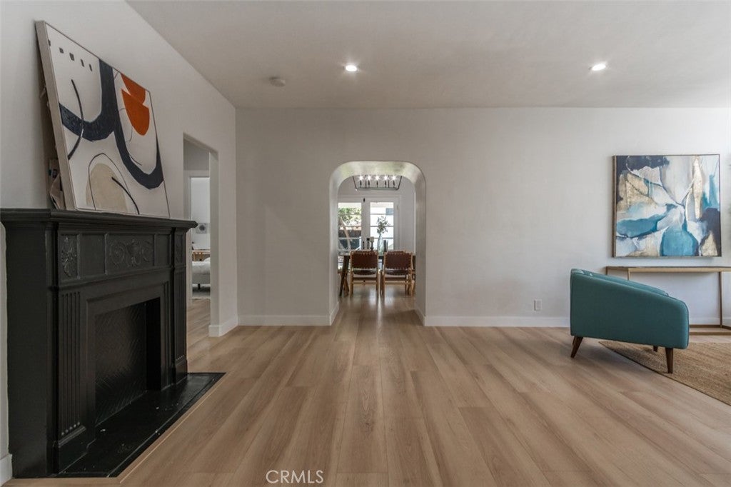 1636 N Sierra Bonita Avenue