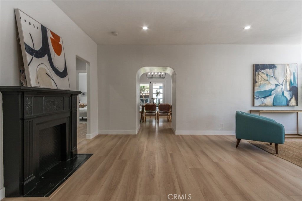 1636 N Sierra Bonita Avenue