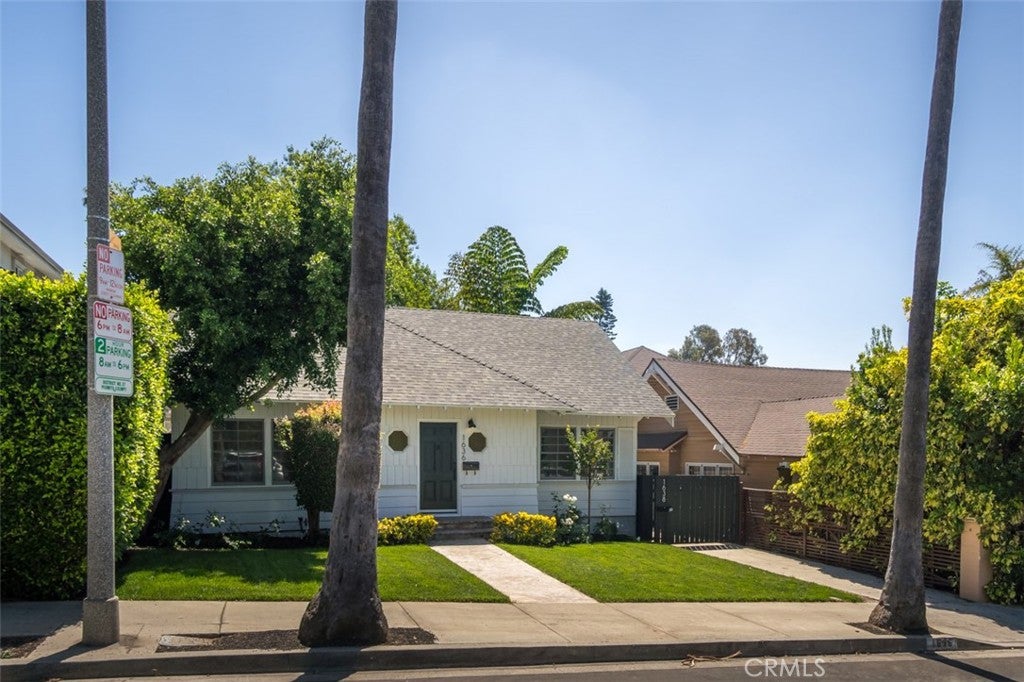1636 N Sierra Bonita Avenue