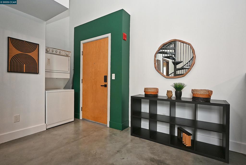 DOWNTOWN - Residential