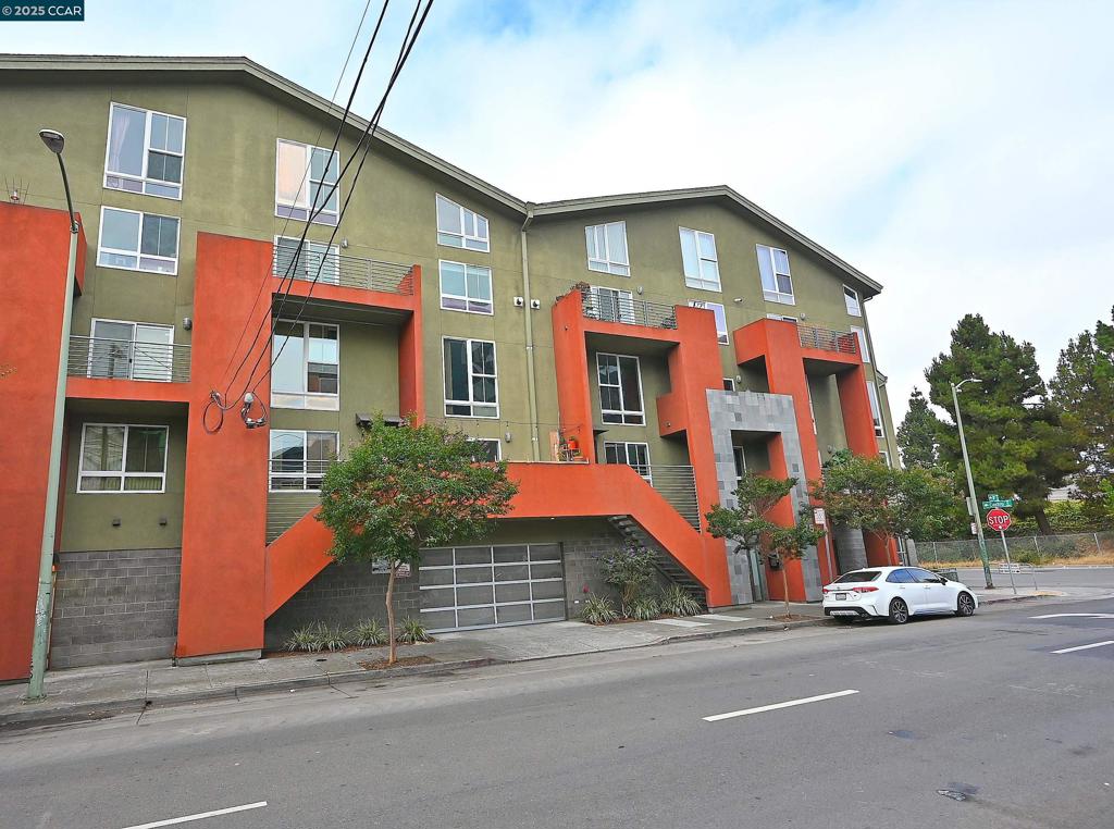 675 8Th Street 15