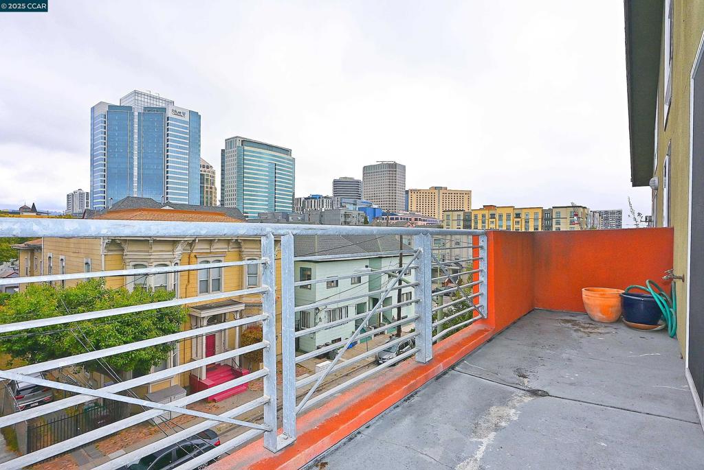 DOWNTOWN - Residential