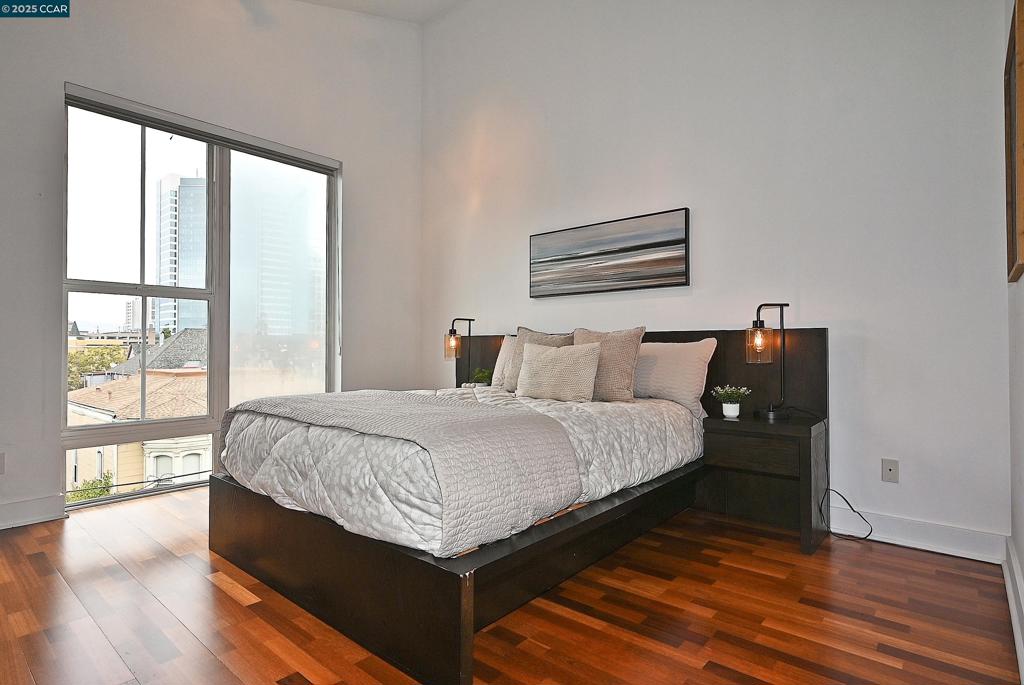 DOWNTOWN - Residential