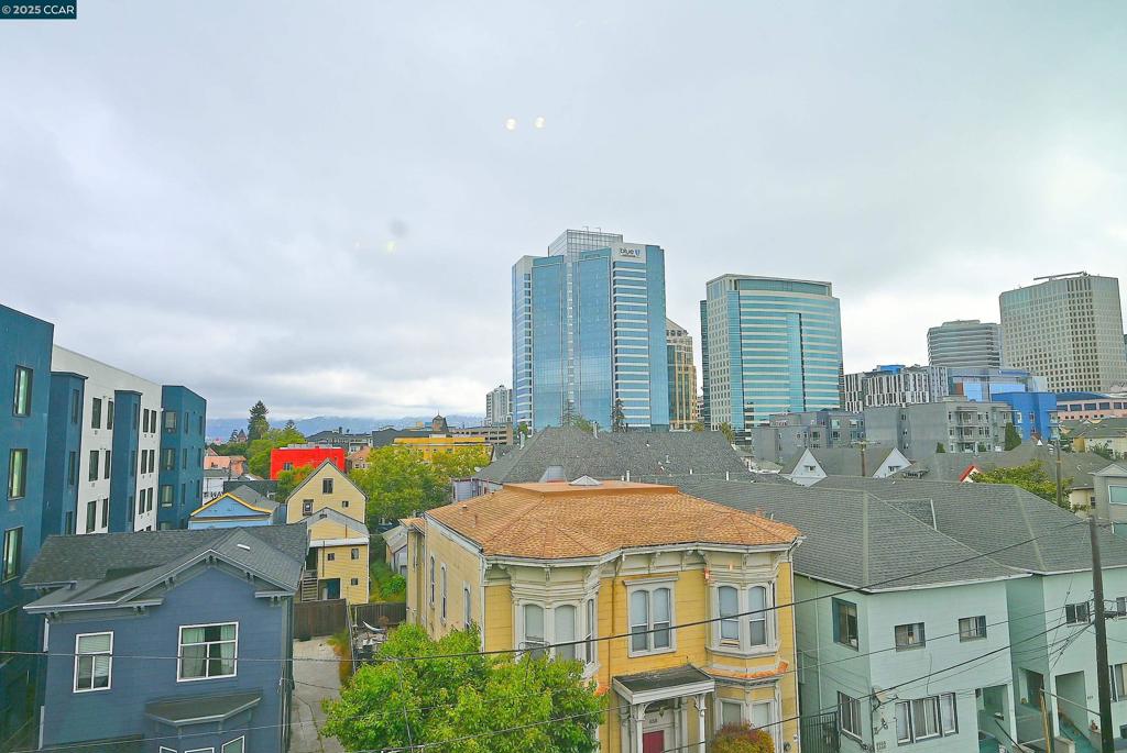 DOWNTOWN - Residential