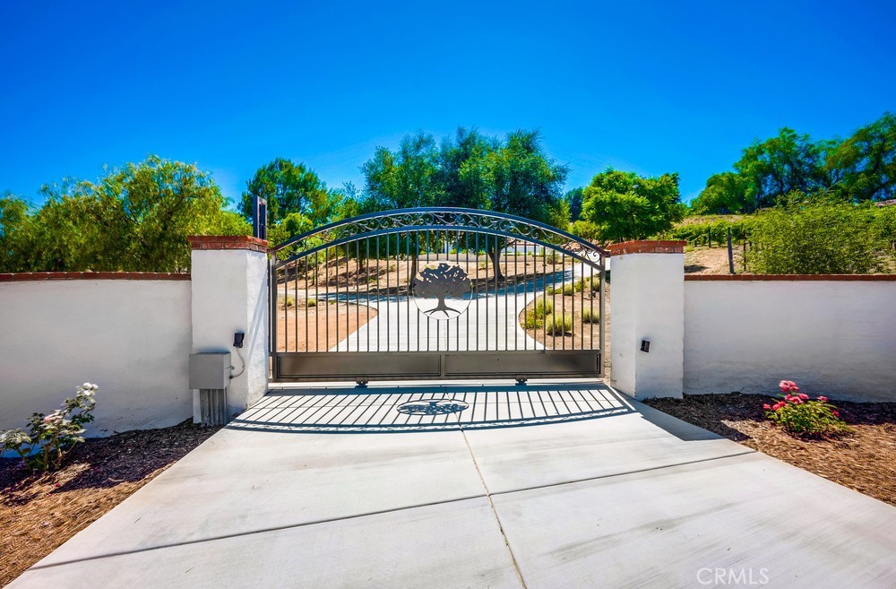 39555 Avenida Bonita