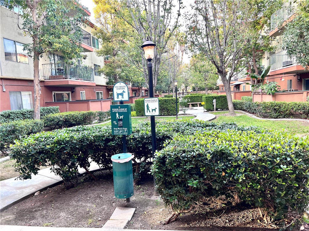 400 N Acacia Avenue A17