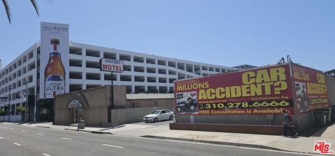 4060 W Century Boulevard Inglewood CA 90304