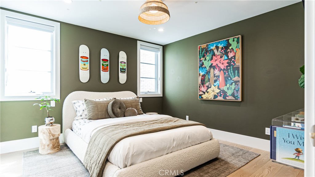 Corona del Mar South of PCH (CDMS) - Residential
