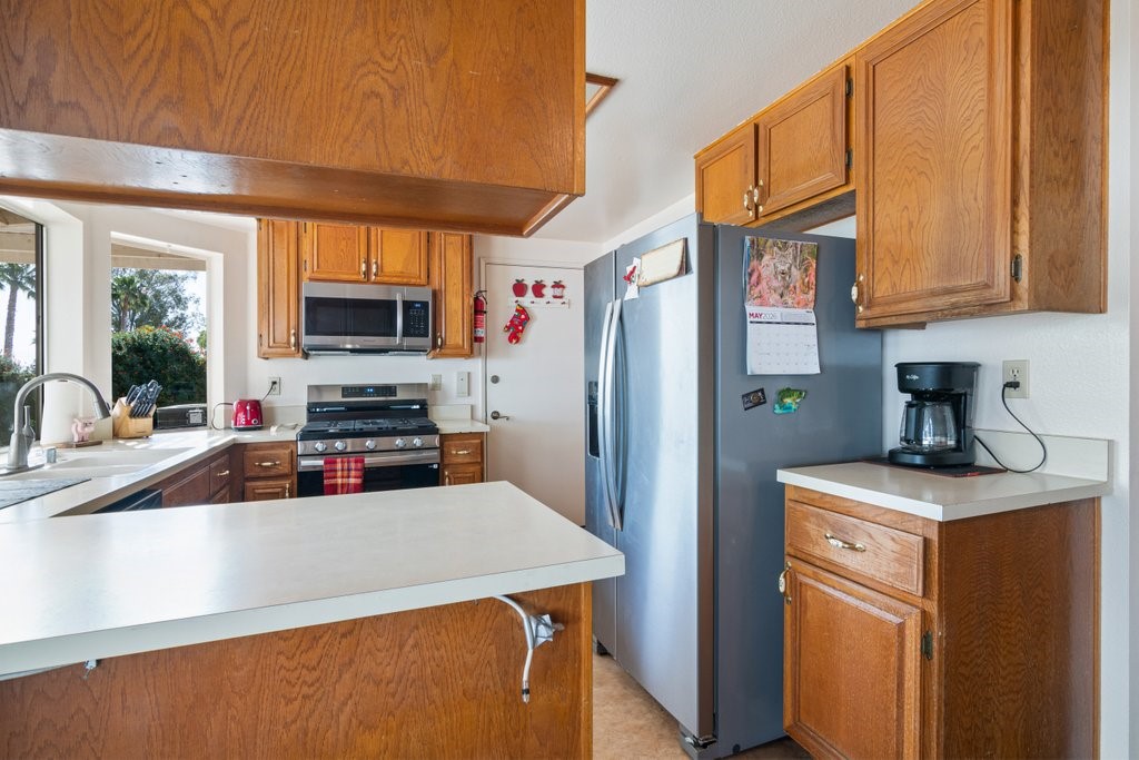 15640 Alvarado