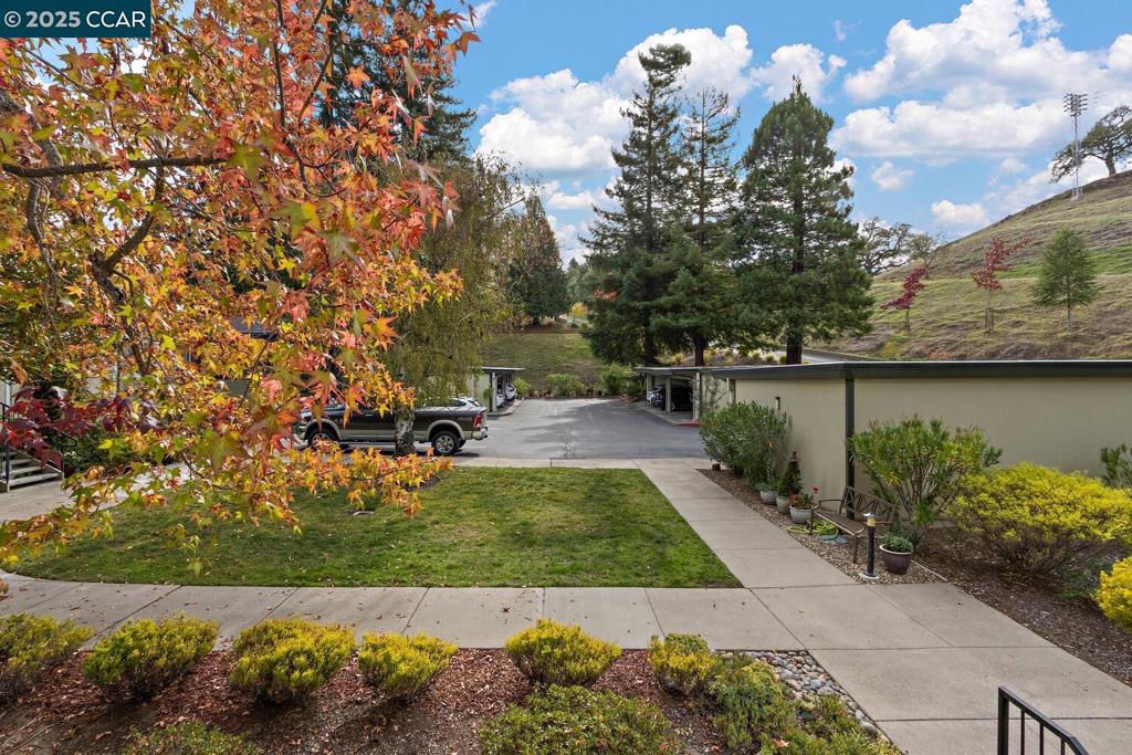 ROSSMOOR - Residential