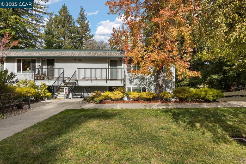 ROSSMOOR - Residential