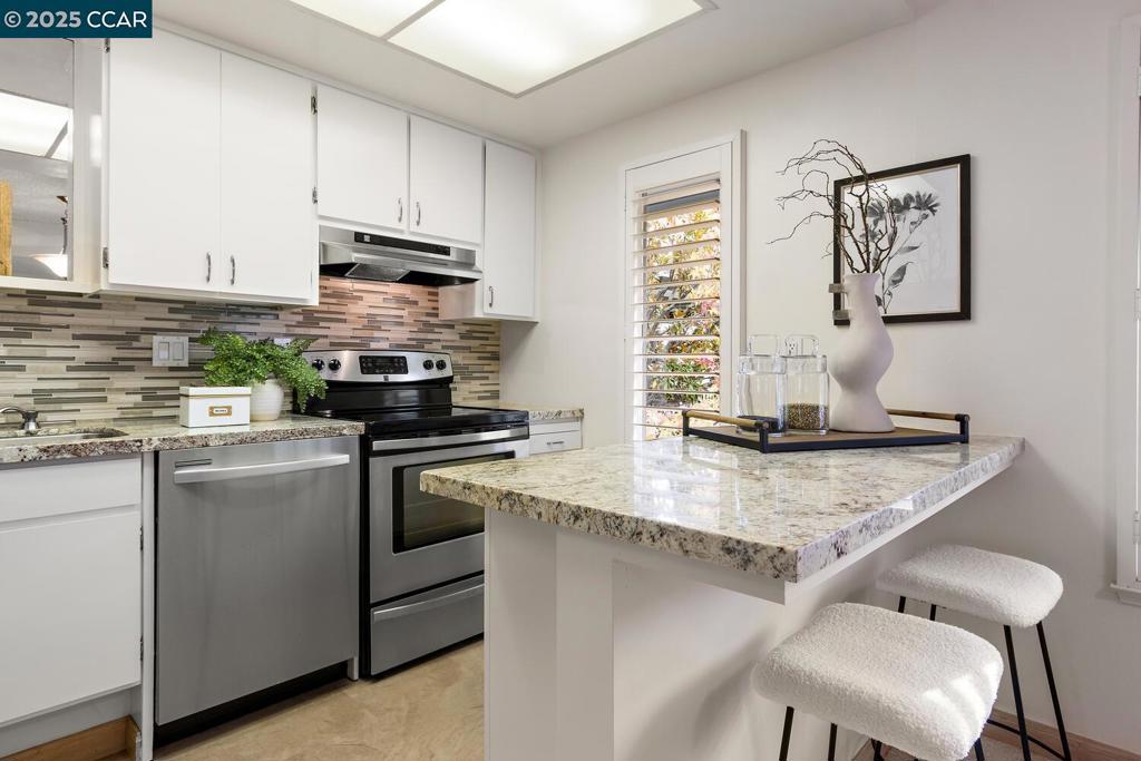 ROSSMOOR - Residential