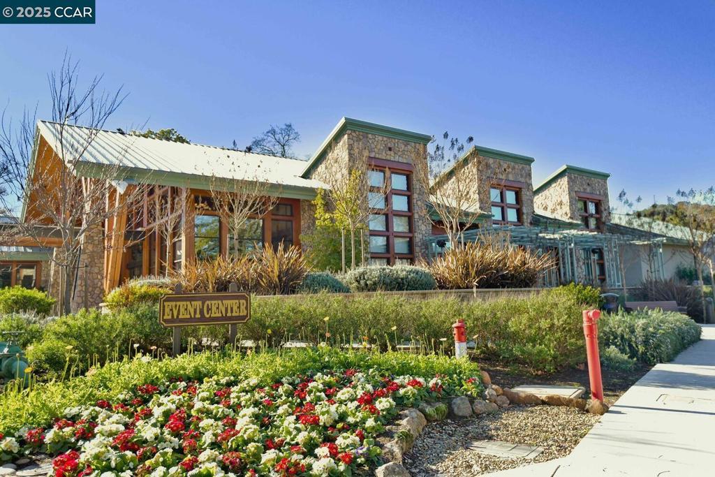 ROSSMOOR - Residential