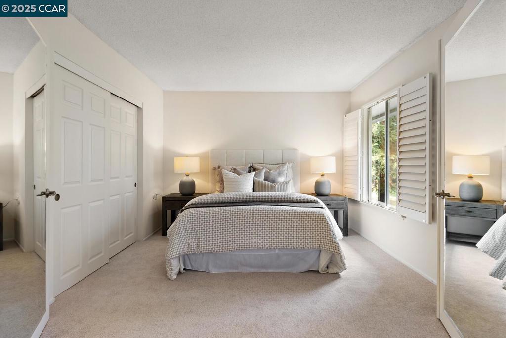 ROSSMOOR - Residential