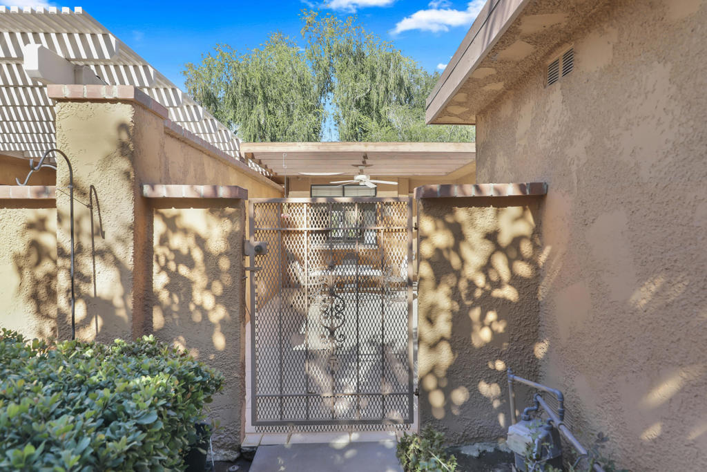 Sunrise C.C. - Residential