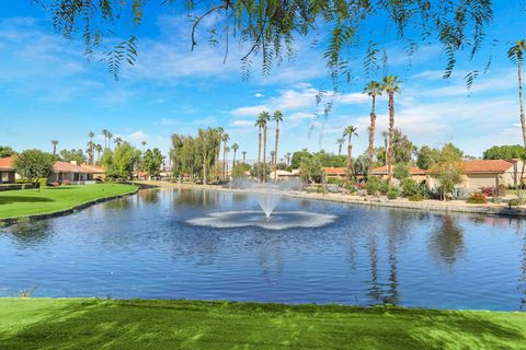 Photo of 2 Valencia Drive, Rancho Mirage, CA 92270 (MLS # 219137496PS)