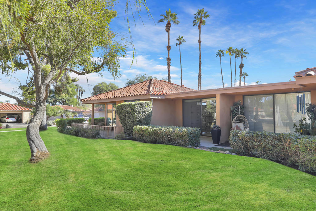 Sunrise C.C. - Residential