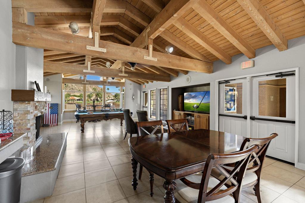 Laguna De La Paz - Residential