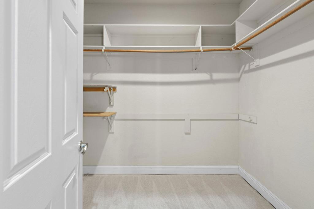 Laguna De La Paz - Residential