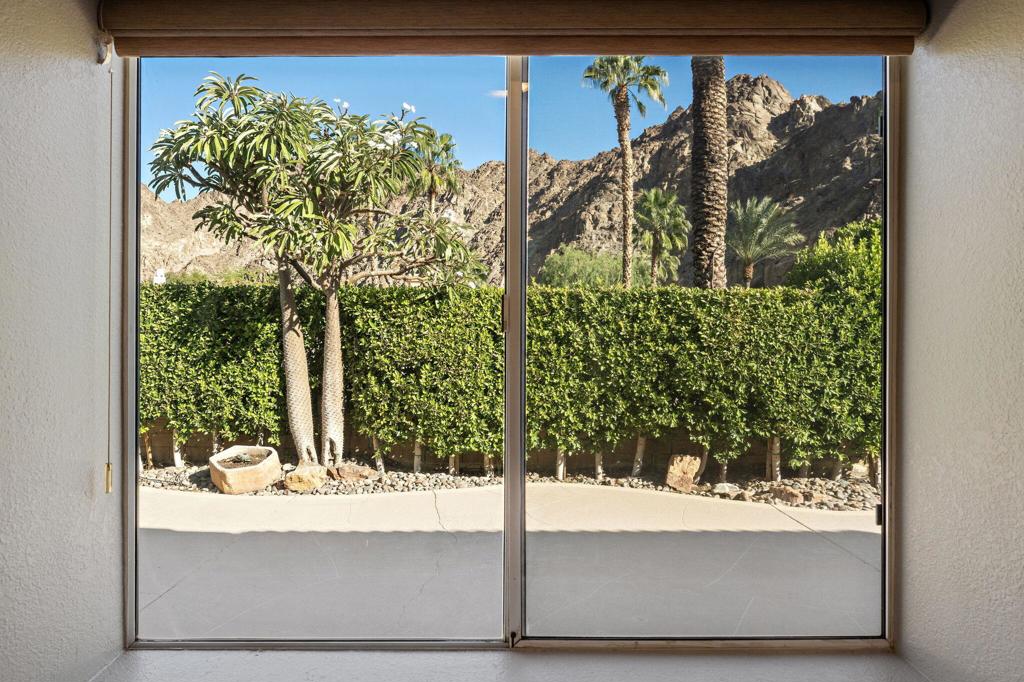 Laguna De La Paz - Residential