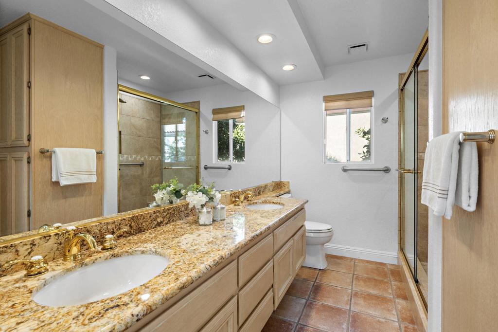 Laguna De La Paz - Residential