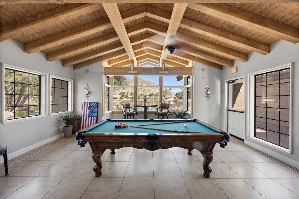 Laguna De La Paz - Residential