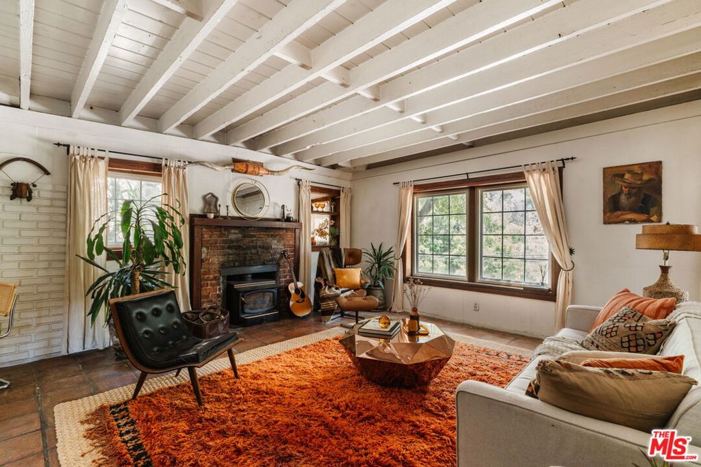 437 Short Trail